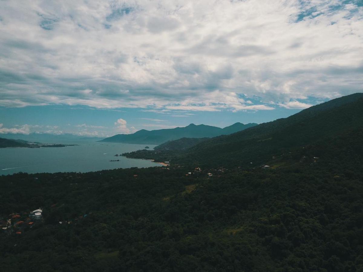 Bangalo Com Vista Para O Mar No Condominio Yacamim Ilhabela Praia Do Curral Zewnętrze zdjęcie